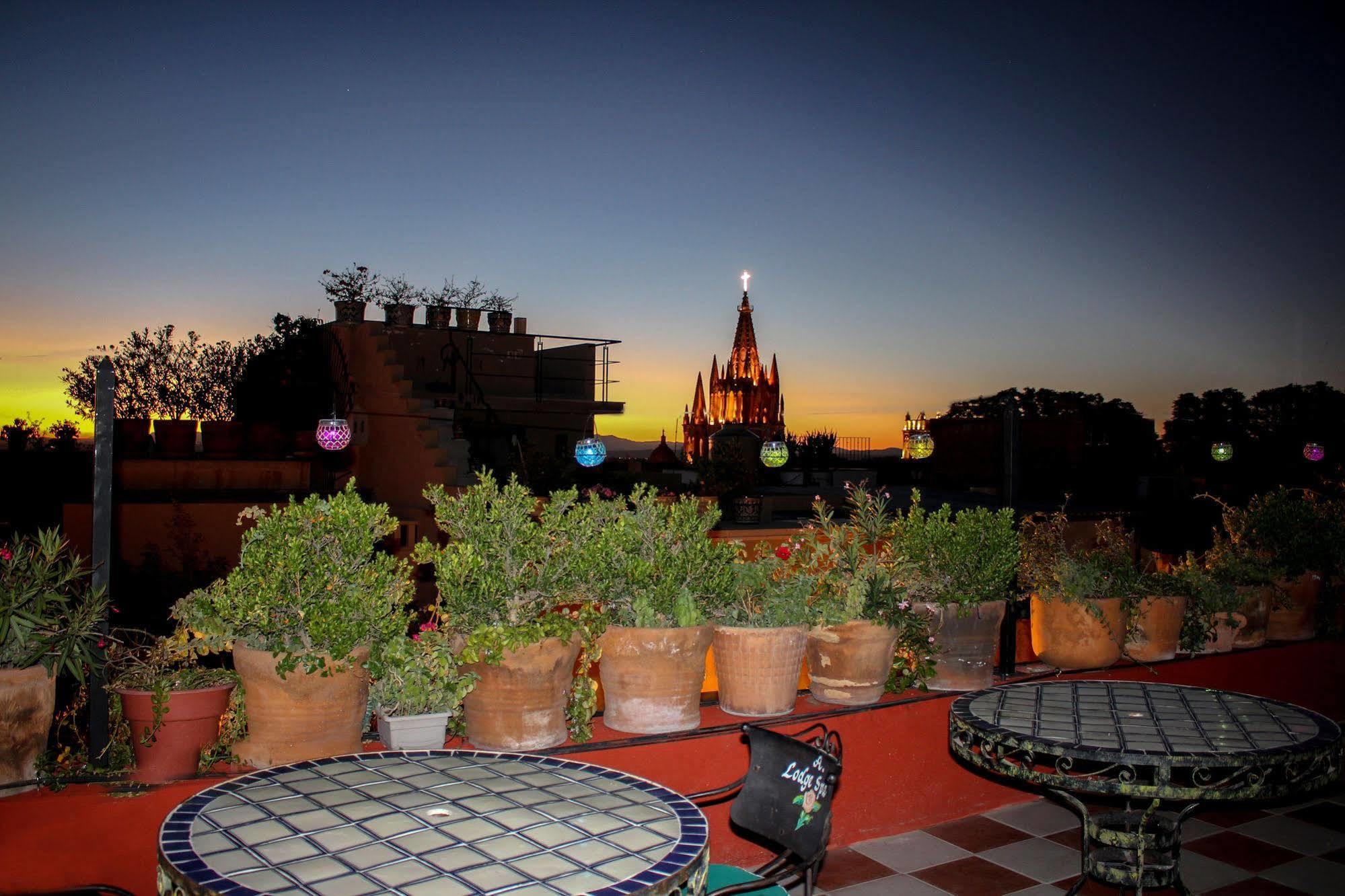 Hotel Casa Del Misionero San Miguel de Allende Bagian luar foto